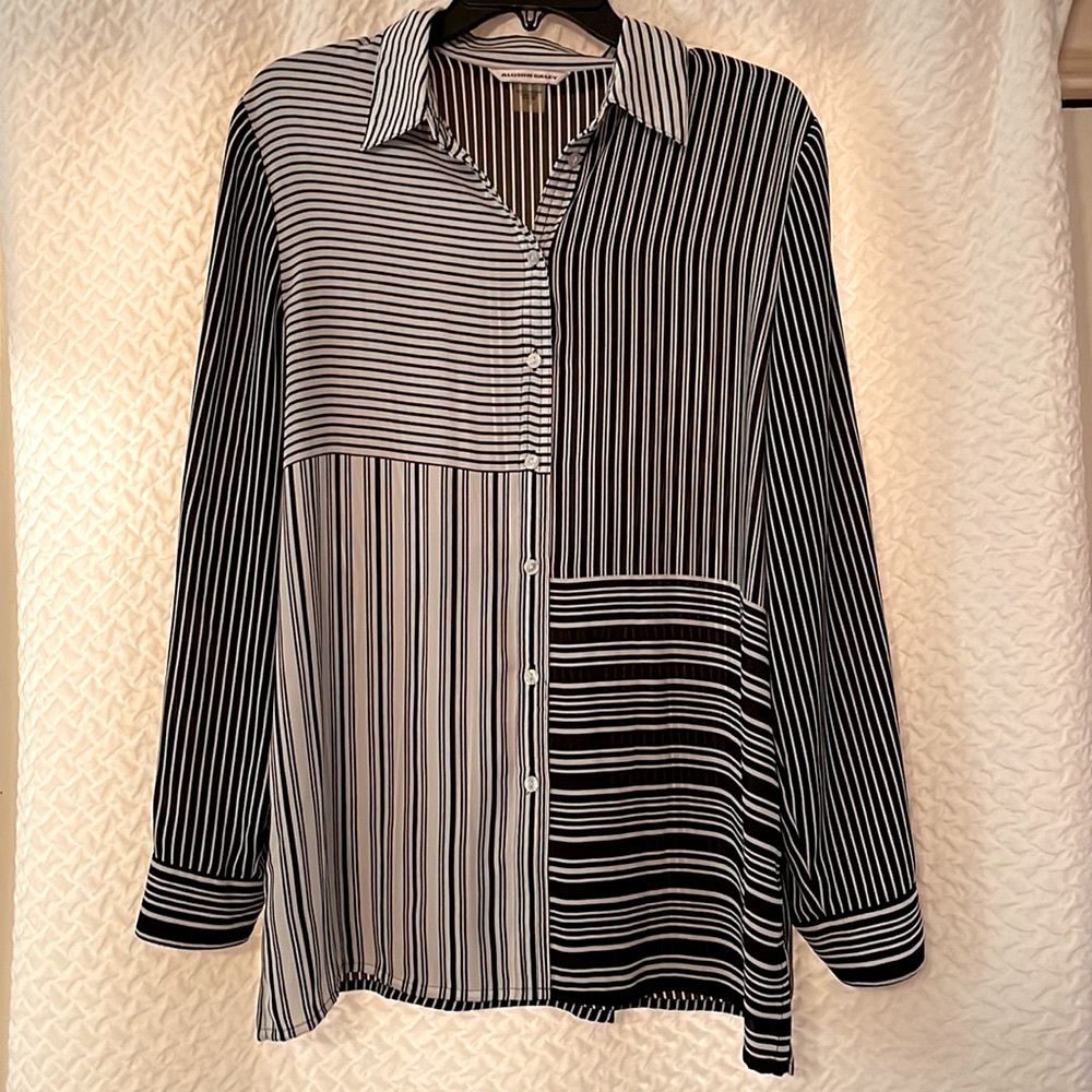 Black and white cinched back blouse.  Size 10